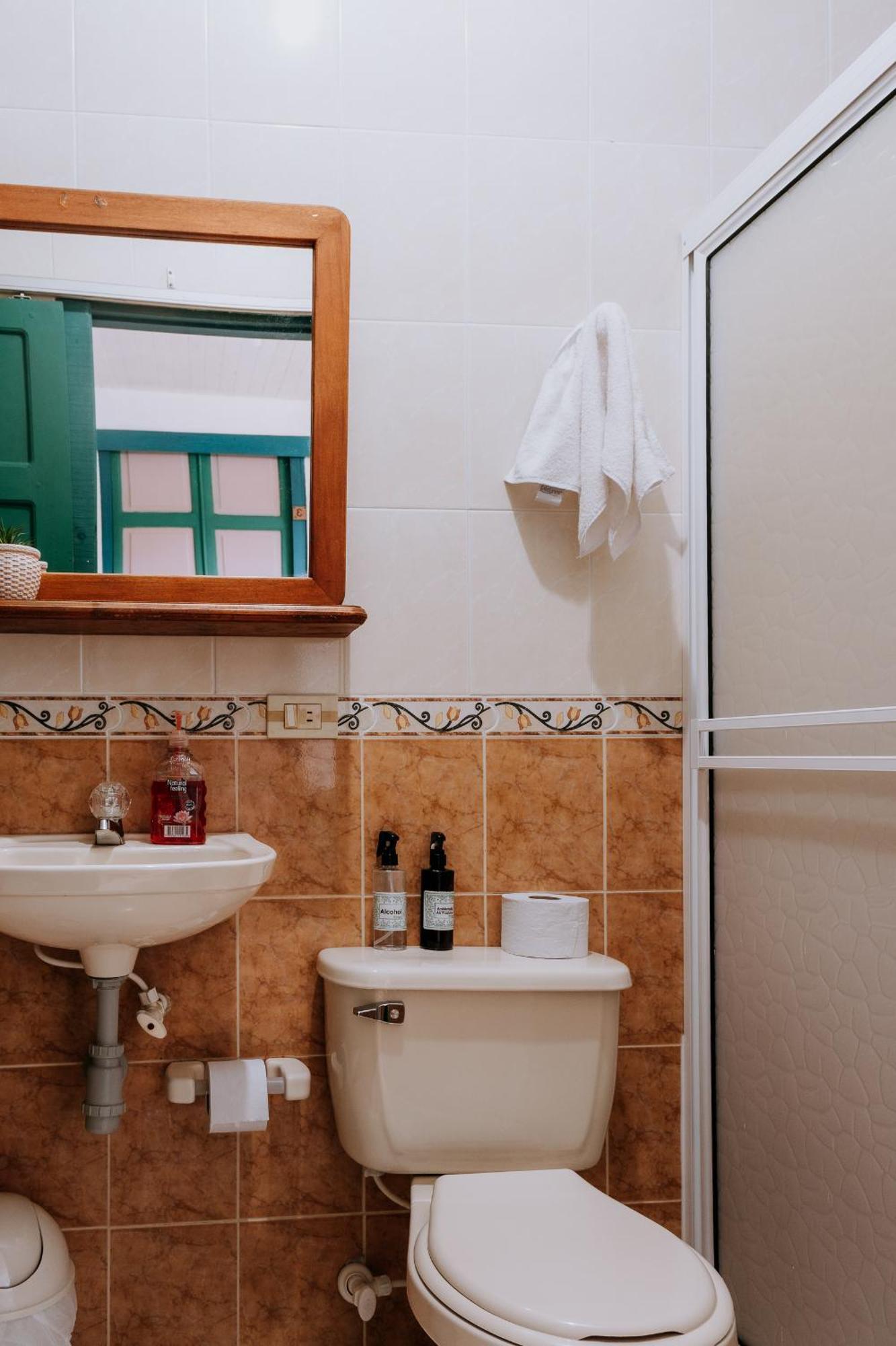 Origen Hostel Jardin Luaran gambar